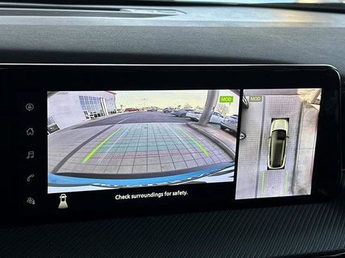 New 2025 Nissan Kicks SR w/ SR Premium Package image 22