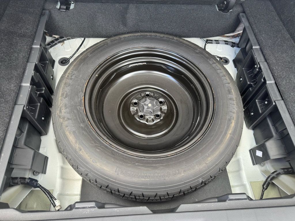 Used 2020 Nissan Murano SV FWD image 26