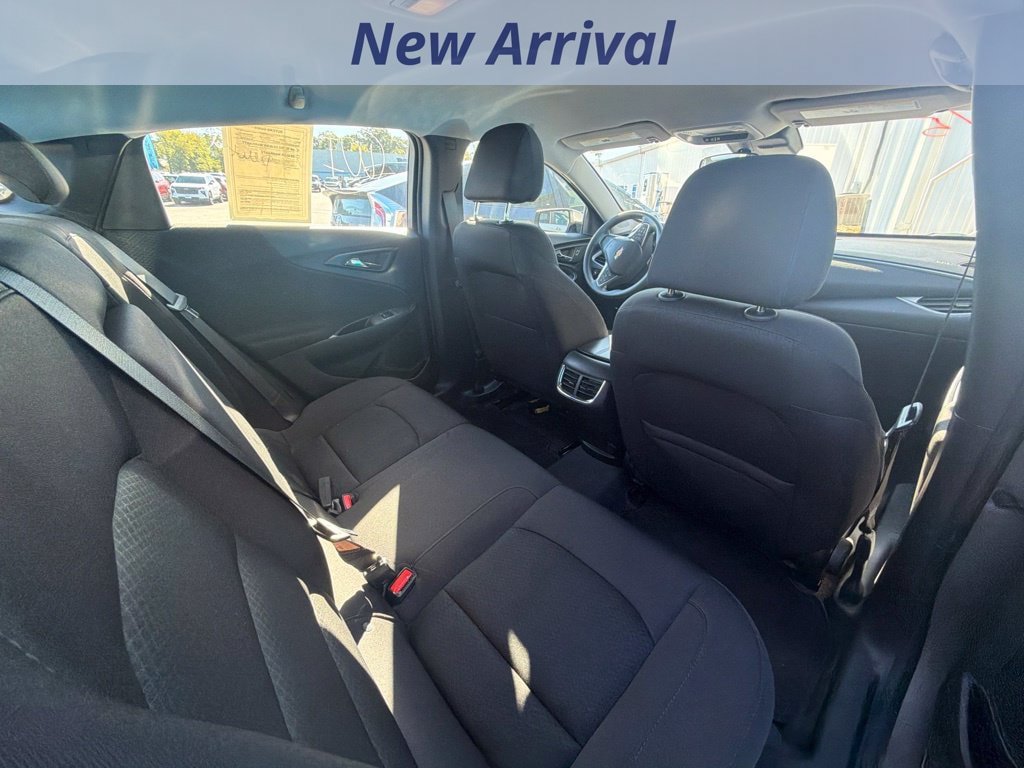 Used 2024 Chevrolet Malibu LT FWD image 6
