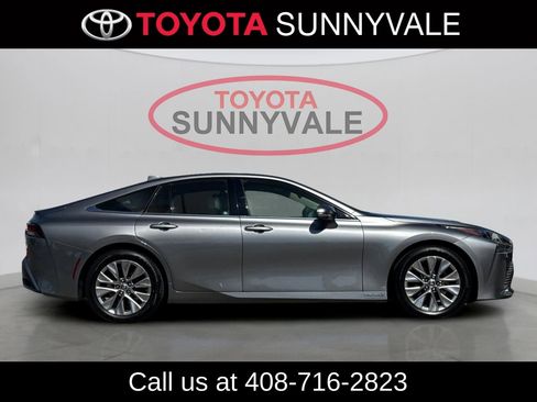Used 2021 Toyota Mirai w/ Advanced Technology Package RWD image 9