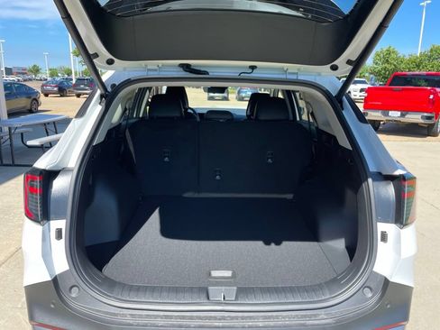 New 2026 Kia Sportage EX FWD image 13
