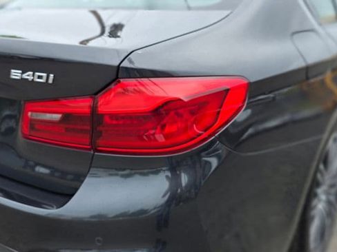 Used 2018 BMW 540i xDrive w/ M Sport Package AWD/4WD image 44