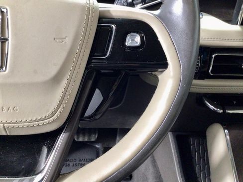 Used 2023 Lincoln Aviator Reserve w/ Equipment Group 201A image 22