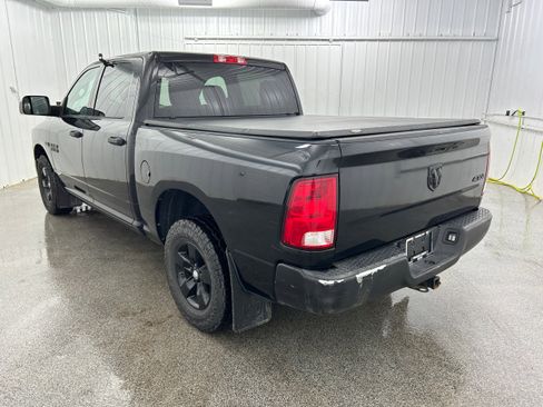 Used 2017 RAM 1500 ST w/ SXT Appearance Group AWD/4WD image 19