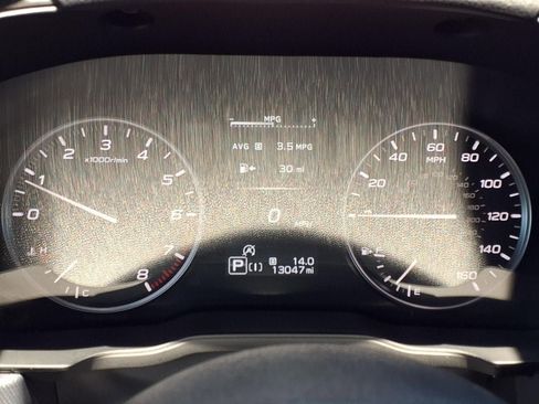 Used 2025 Subaru Forester Premium AWD/4WD image 30