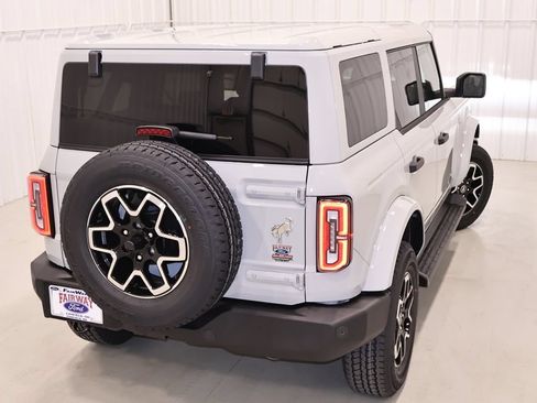 New 2026 Ford Bronco Outer Banks AWD/4WD image 35