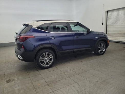 Used 2023 Kia Seltos S AWD/4WD image 10