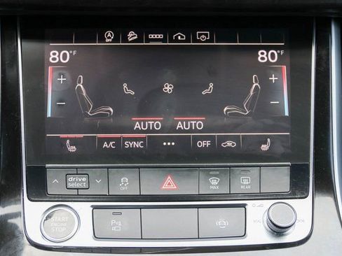 Used 2021 Audi Q8 Premium w/ Convenience Package AWD/4WD image 23