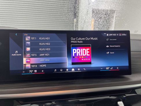 Used 2024 BMW X5 xDrive40i w/ Premium Package image 12