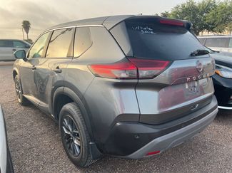 Used 2023 Nissan Rogue S FWD video 2