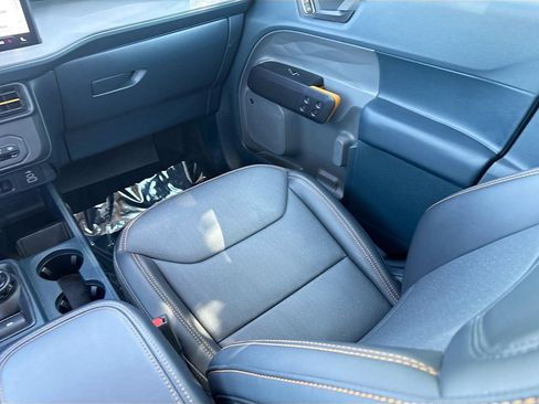 Used 2025 Ford Maverick Tremor AWD/4WD image 25