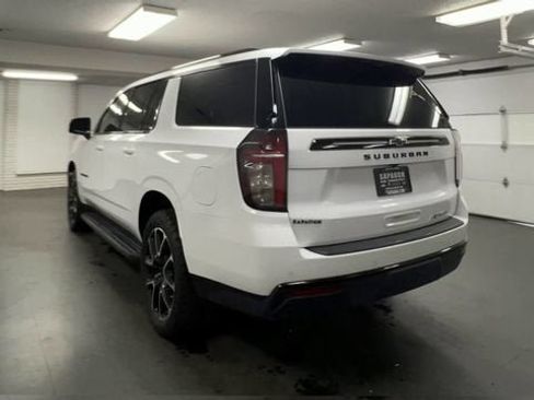 Certified 2024 Chevrolet Suburban RST w/ Luxury Package AWD/4WD image 7