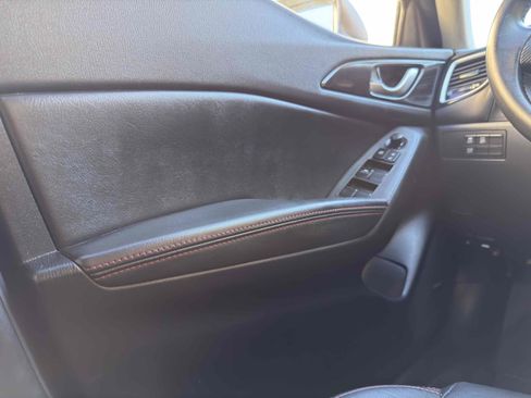 Used 2015 MAZDA MAZDA3 i Grand Touring image 22