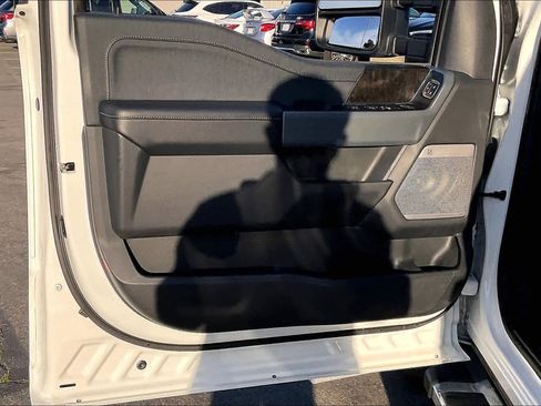 Used 2023 Ford F150 Lariat w/ Max Trailer Tow Package image 24