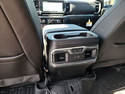 New 2025 GMC Sierra 2500 SLT w/ SLT Premium Package image 22