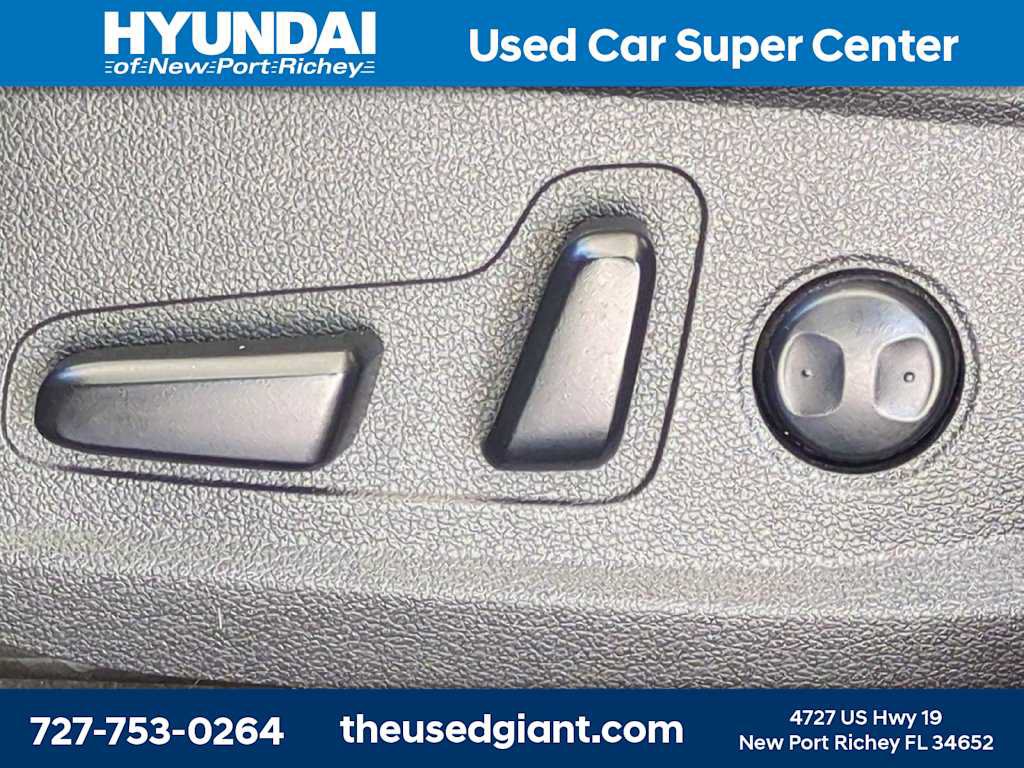 Certified 2023 Hyundai Santa Fe SEL FWD image 22