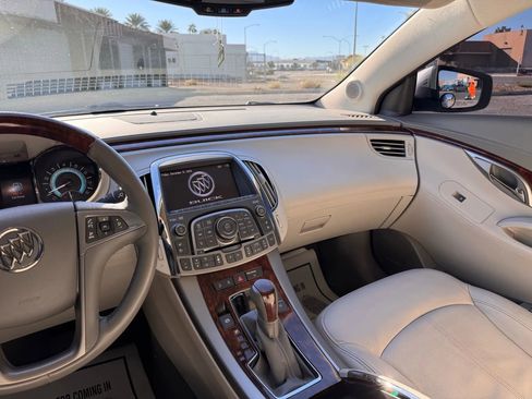 Used 2011 Buick LaCrosse CXS image 26