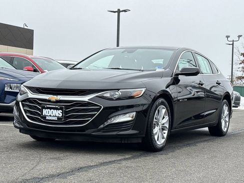 Used 2025 Chevrolet Malibu LT image 1