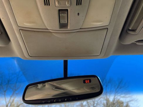 Used 2011 Nissan Altima 3.5 SR w/ 3.5SR Premium Pkg image 34