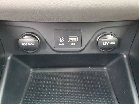 Used 2019 Hyundai Tucson SE image 28