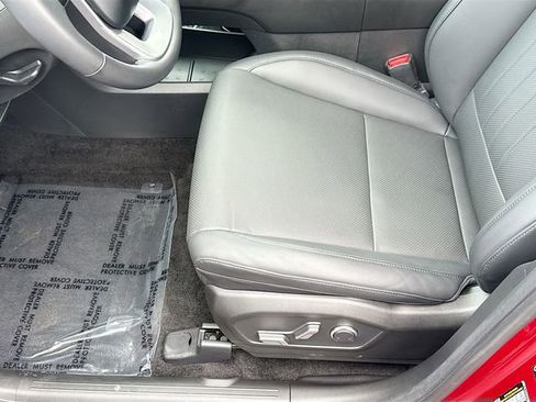 Used 2026 Hyundai Santa Fe SEL FWD image 19