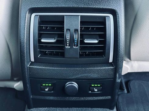 Used 2016 BMW 328i xDrive Sedan image 24