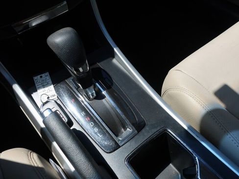 Used 2013 Honda Accord EX image 20
