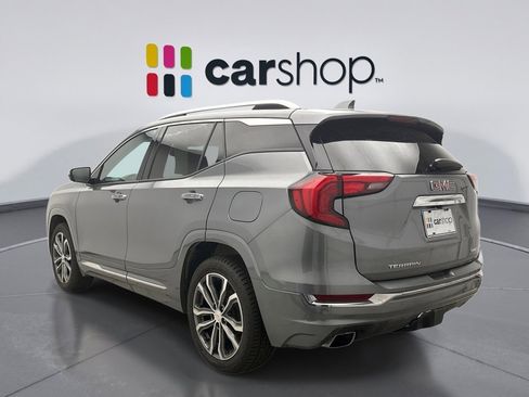Used 2020 GMC Terrain Denali w/ Denali Premium Package image 3