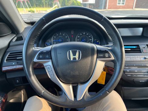 Used 2012 Honda Crosstour EX-L image 17