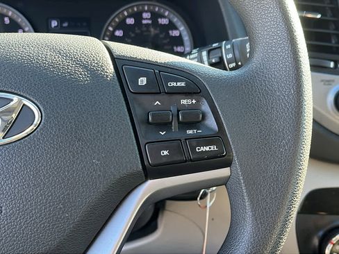 Used 2018 Hyundai Tucson SE image 13