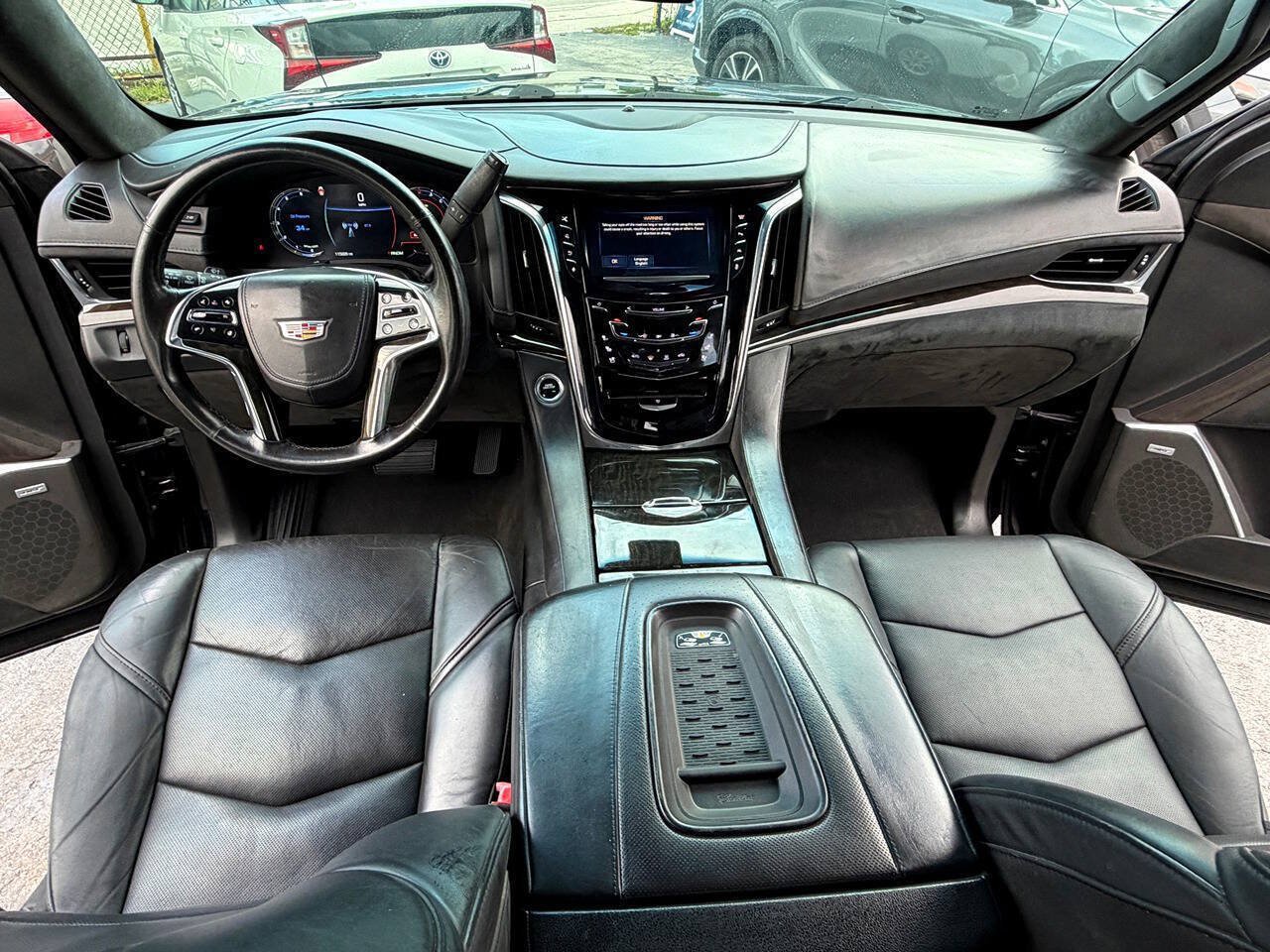 Used 2016 Cadillac Escalade Platinum AWD/4WD image 25