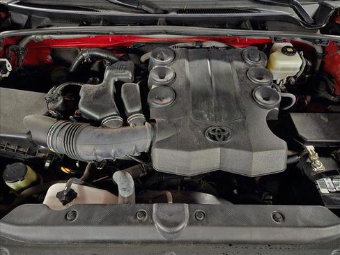 Used 2018 Toyota 4Runner Limited image 23