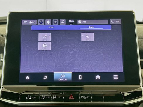 Used 2025 Jeep Compass Limited AWD/4WD image 25