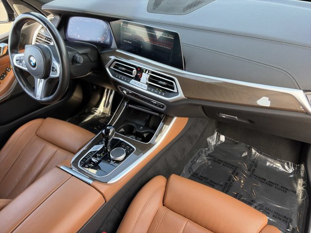 Used 2022 BMW X5 M50i AWD/4WD image 12