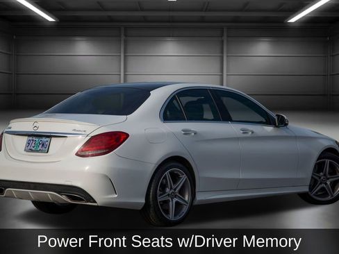 Used 2018 Mercedes-Benz C 300 4MATIC Sedan image 9