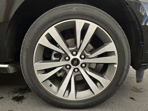 Used 2020 Ford Expedition Max Platinum image 18