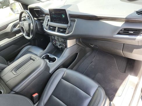 Certified 2022 Chevrolet Tahoe Z71 w/ Luxury Package AWD/4WD image 11