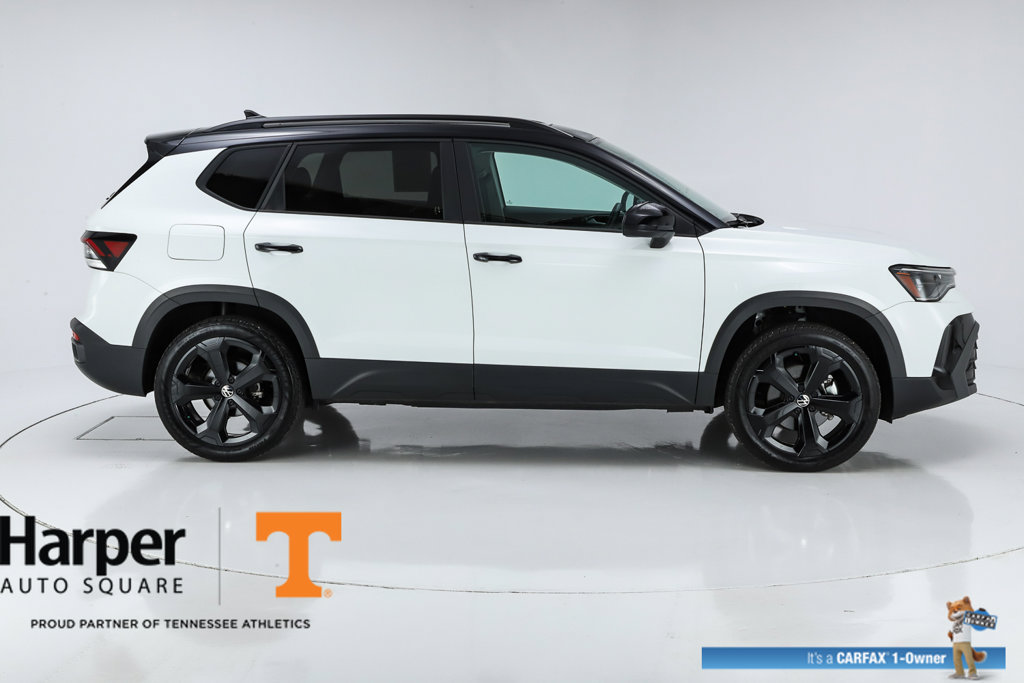 Used 2025 Volkswagen Taos SE AWD/4WD image 48