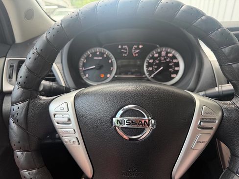 Used 2014 Nissan Sentra SR FWD image 21