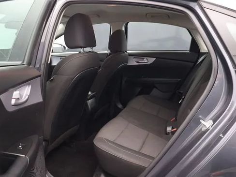 Used 2024 Kia Forte LXS FWD image 15
