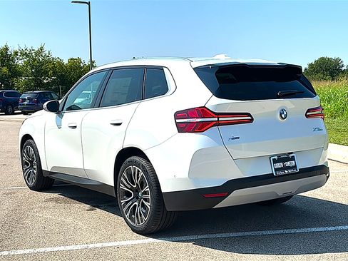 New 2026 BMW X3 xDrive30i w/ Premium Package AWD/4WD image 6