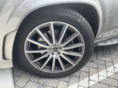 Used 2022 Mercedes-Benz GLS 450 4MATIC image 7