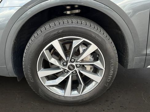 Used 2024 Audi Q5 2.0T Premium w/ Convenience Package image 25