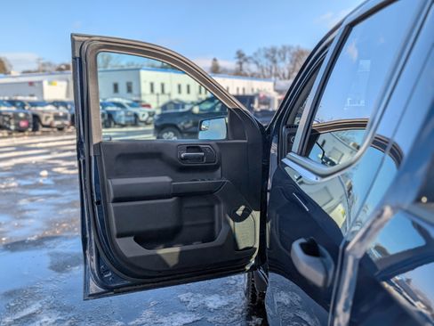 Certified 2022 Chevrolet Silverado 1500 Custom w/ Safety Confidence Package image 23