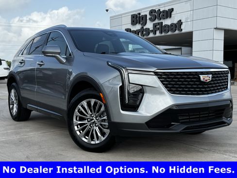 Used 2025 Cadillac XT4 Premium Luxury FWD image 2