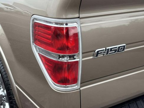 Used 2013 Ford F150 Lariat w/ Luxury Equipment Group image 11