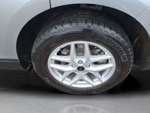 Used 2023 Ford Edge SEL w/ Convenience Package image 8