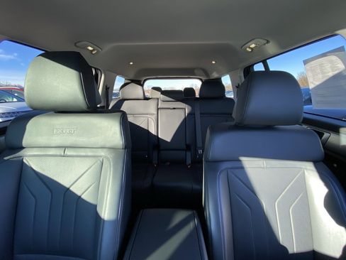 Used 2024 Hyundai Santa Fe XRT image 30