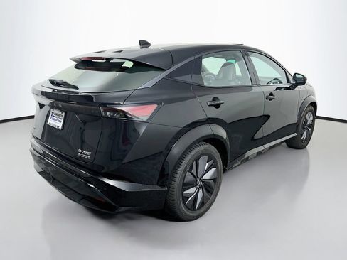Used 2023 Nissan Ariya AWD image 8