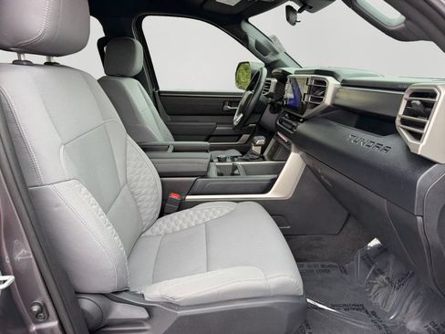 Used 2025 Toyota Tundra SR5 AWD/4WD image 8